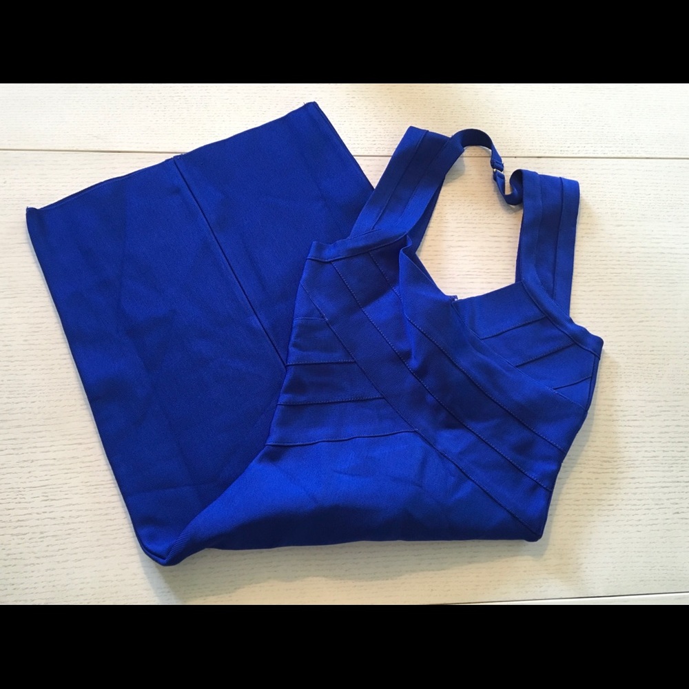BCBG Exclusively For Nordstrom Criss Cross Bandage Dress In Royal Blue - Picture 2 of 9